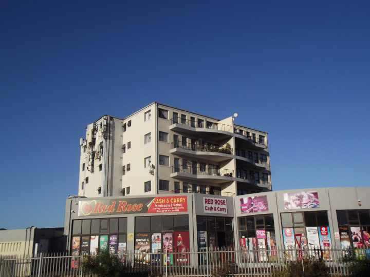 2 Bedroom Property for Sale in Parklands Western Cape